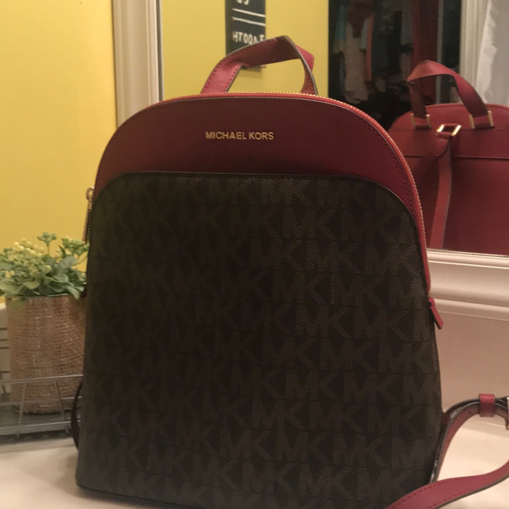 Micheal Kors back pack